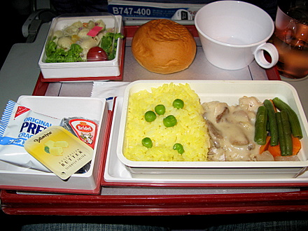 チャイナエアライン　機内食　チキン