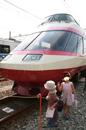 ロマンスカーＨｉＳＥ