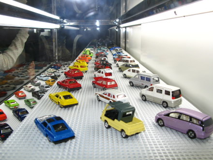 トミカ展示