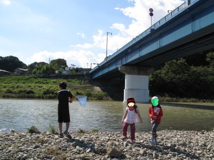 相模川にて