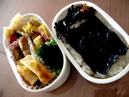 レオの2段弁当