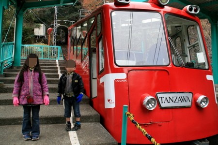 大山登山　ケーブルカー